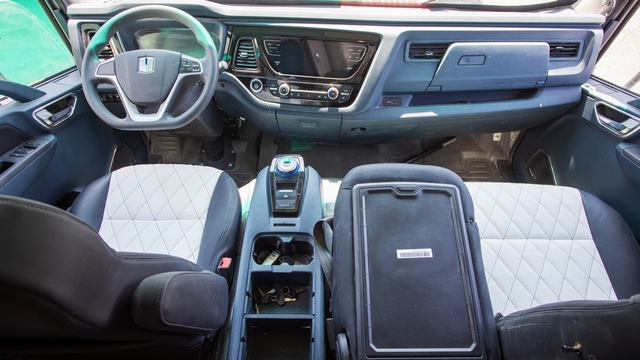 3V0A3830.jpg